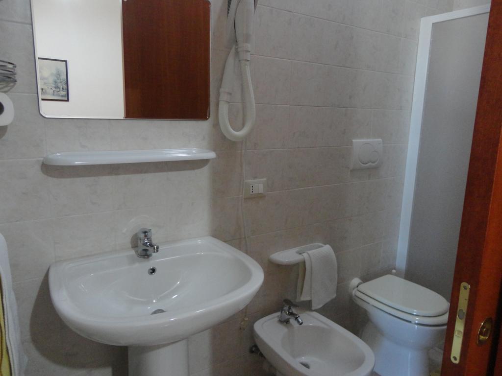 B&B Villa Teresa Lecce Exterior photo