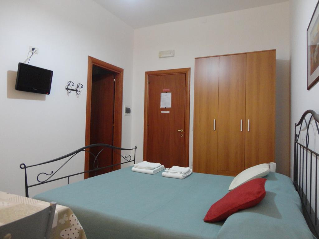 B&B Villa Teresa Lecce Exterior photo